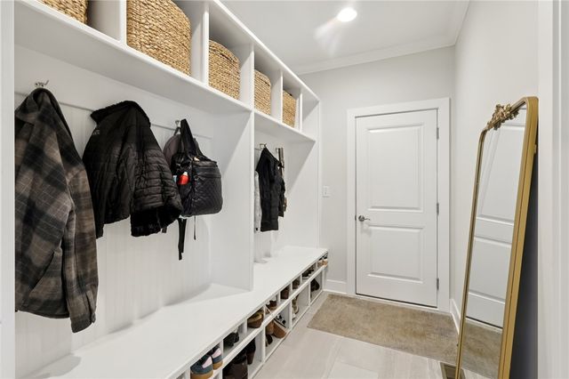 216 Hickory Lane, Adams Twp, PA 16046