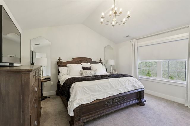 216 Hickory Lane, Adams Twp, PA 16046