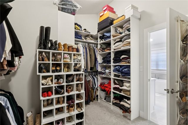 216 Hickory Lane, Adams Twp, PA 16046