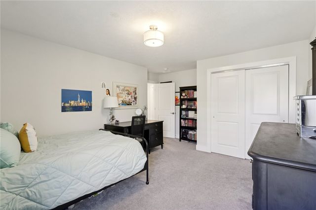 216 Hickory Lane, Adams Twp, PA 16046