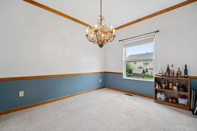 1719 Royal Oak Drive, Lewis Center, OH 43035