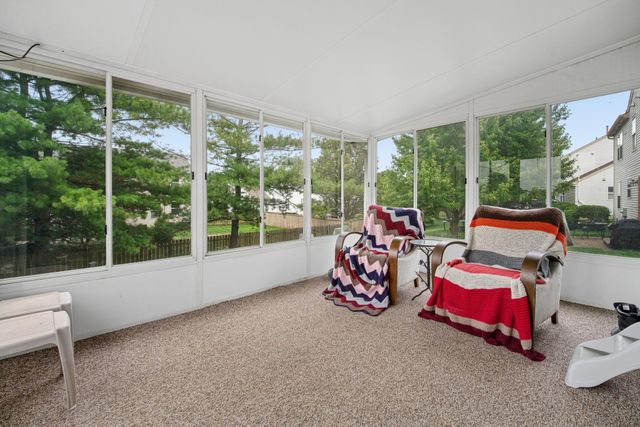 1719 Royal Oak Drive, Lewis Center, OH 43035
