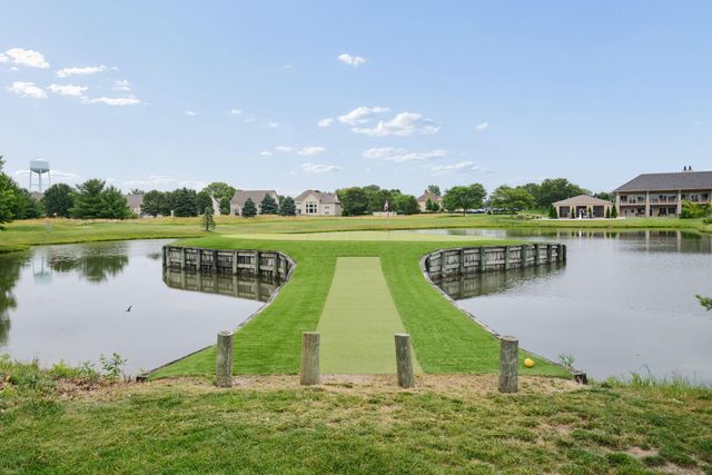 1719 Royal Oak Drive, Lewis Center, OH 43035