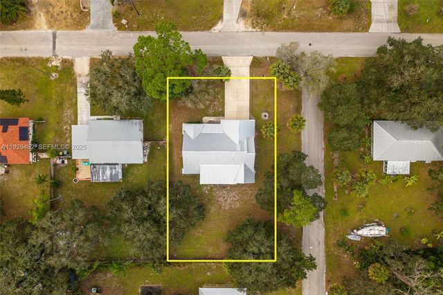 109 Florida St, La Belle, FL 33935