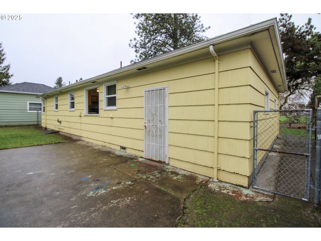 1420 Ne OLIVE St, Salem, OR 97301