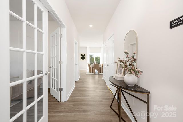 834 Adelston Lane, Asheville, NC 28804