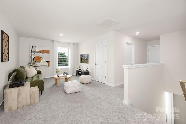 834 Adelston Lane, Asheville, NC 28804