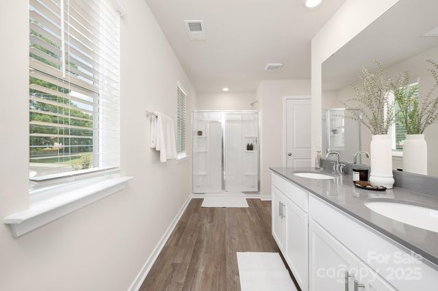 834 Adelston Lane, Asheville, NC 28804