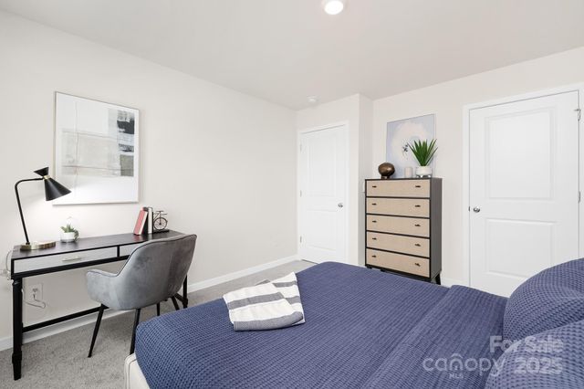 834 Adelston Lane, Asheville, NC 28804