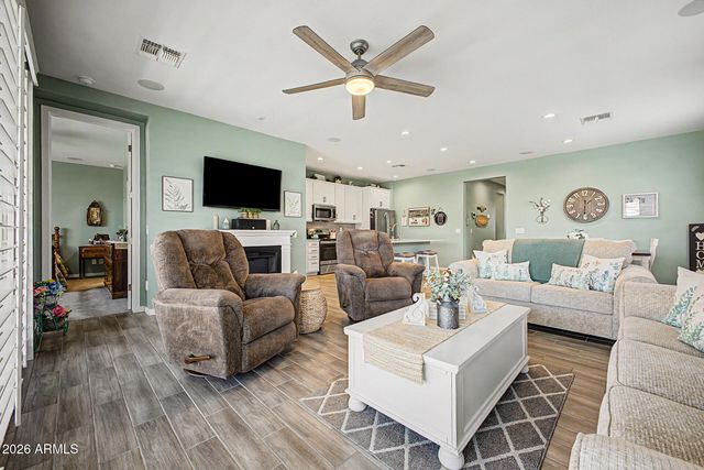 1230 E GABRILLA Drive, Casa Grande, AZ 85122