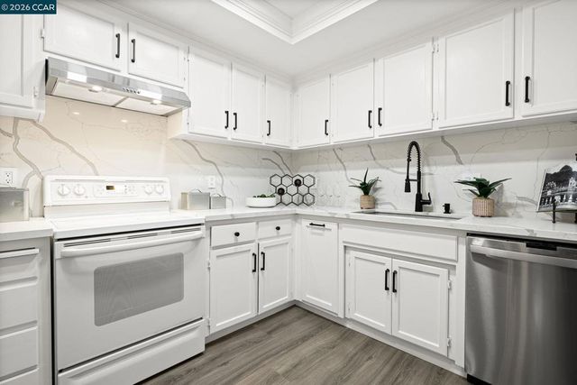 309 Via Cordova Ln, Martinez, CA 94553