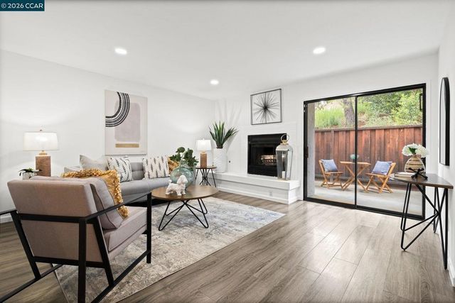 309 Via Cordova Ln, Martinez, CA 94553