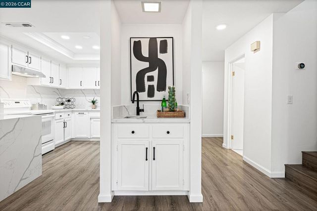 309 Via Cordova Ln, Martinez, CA 94553
