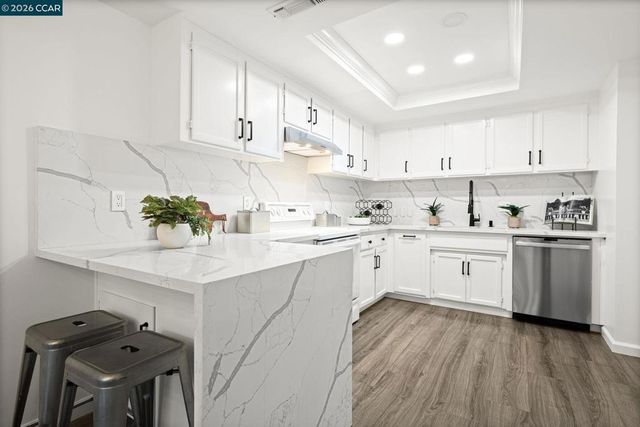 309 Via Cordova Ln, Martinez, CA 94553