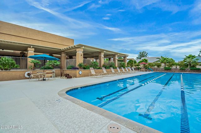 8439 W KIMBERLY Way, Peoria, AZ 85382