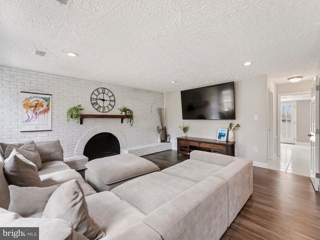 13744 LOCKDALE RD, Silver Spring, MD 20906