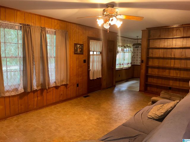 836 ROCKINGHAM ROAD, Birmingham, AL 35235