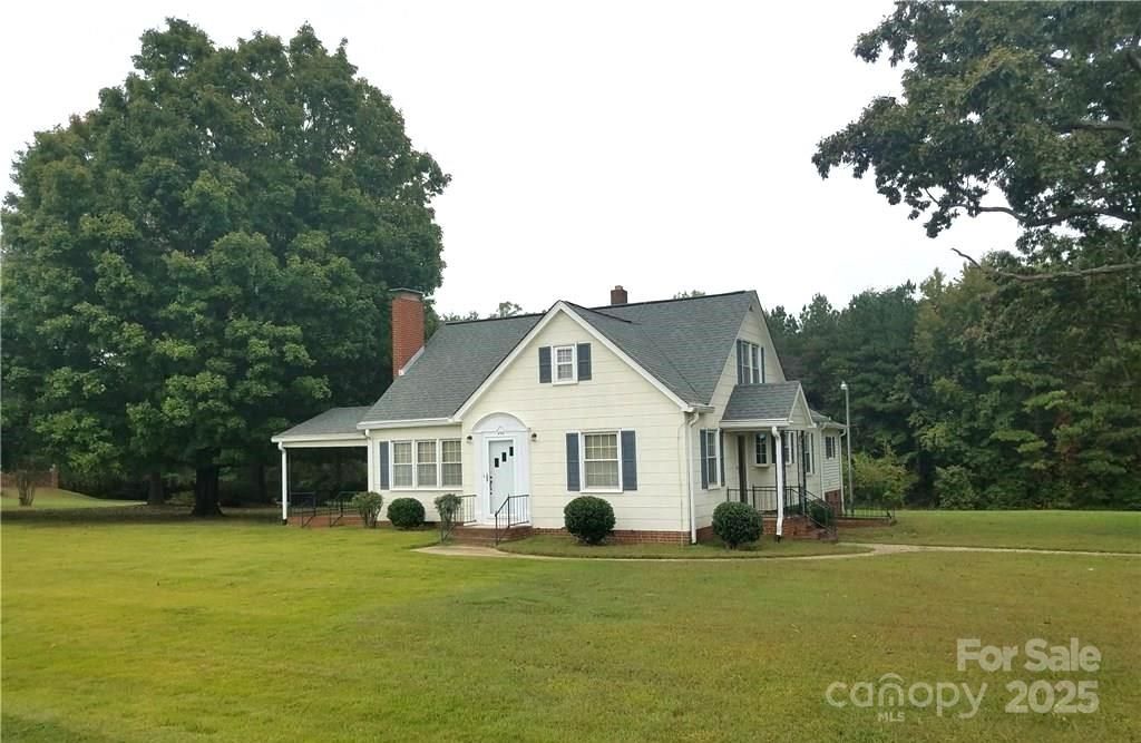 496 Brawley School Road, Mooresville, NC 28117