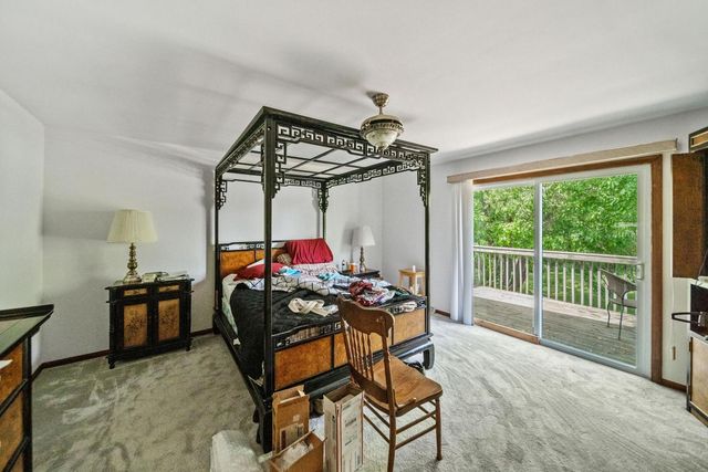 8408 Lakeside Drive, Downers Grove, IL 60516