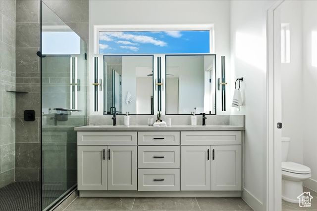 2011 W GRAND TETON RD, Hurricane, UT 84737