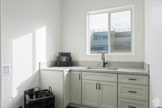 2011 W GRAND TETON RD, Hurricane, UT 84737