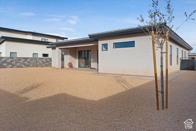 2011 W GRAND TETON RD, Hurricane, UT 84737