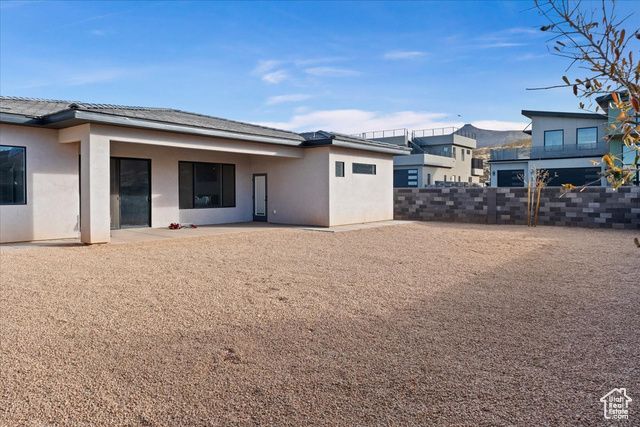 2011 W GRAND TETON RD, Hurricane, UT 84737