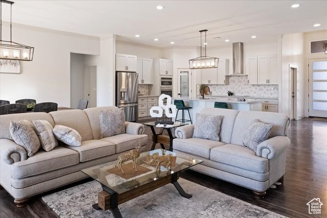 2011 W GRAND TETON RD, Hurricane, UT 84737