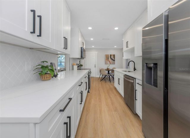 15911 COUNTRY FARM PLACE, Tampa, FL 33624