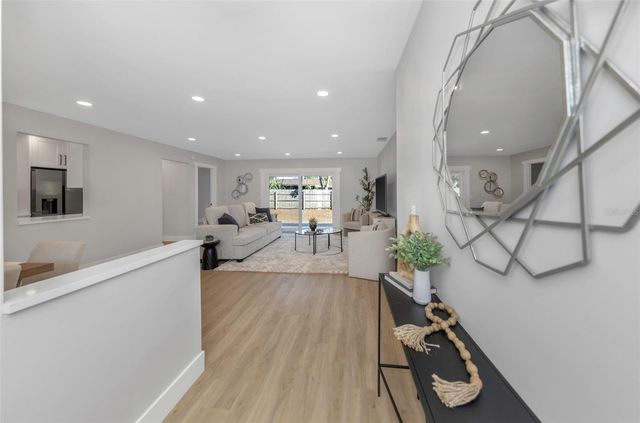 15911 COUNTRY FARM PLACE, Tampa, FL 33624