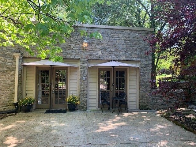 1411 E Riverwood Dr, Nashville, TN 37216