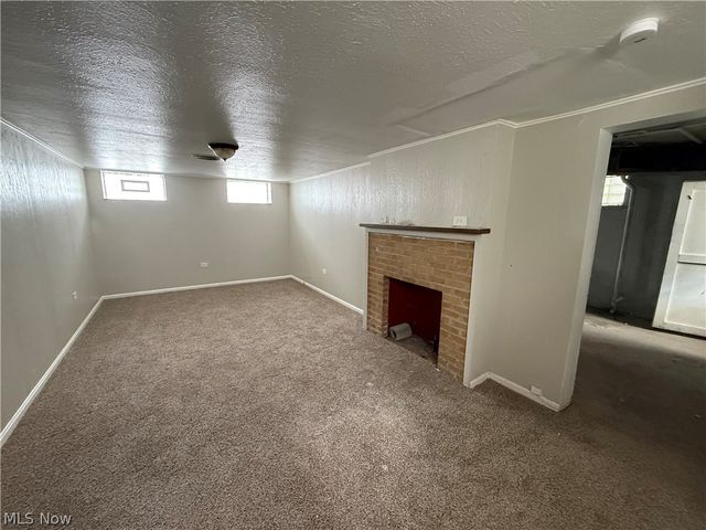 2257 N Taylor Road, Cleveland Heights, OH 44112