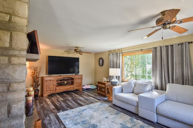 1005 Black Rd., Joliet, IL 60435