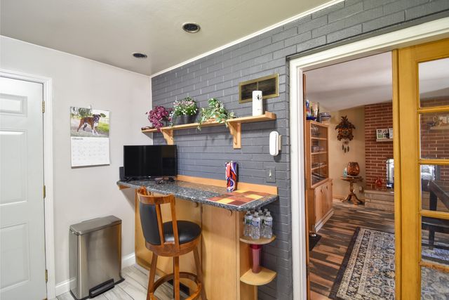 1005 Black Rd., Joliet, IL 60435