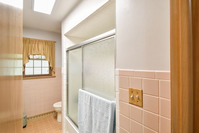 1005 Black Rd., Joliet, IL 60435