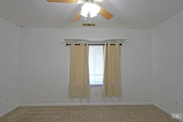 130 Cooper Avenue, Bakersfield, CA 93308