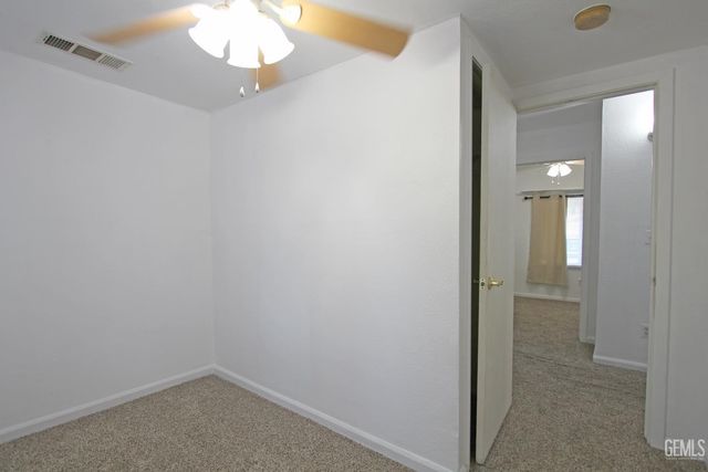 130 Cooper Avenue, Bakersfield, CA 93308