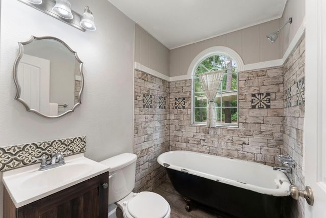 23322 Maid Marian Lane, Hockley, TX 77447