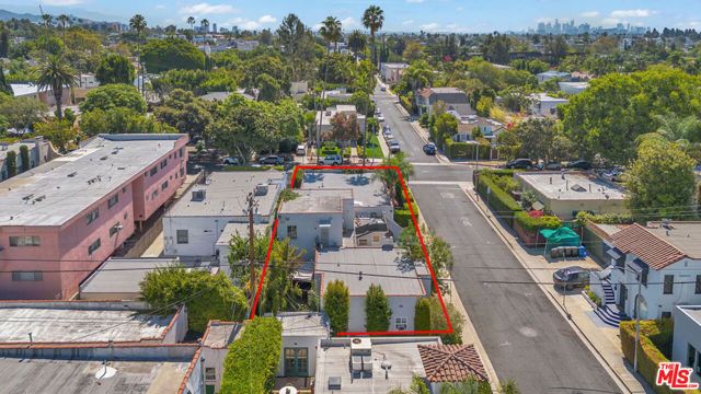 8261 Romaine Street, West Hollywood, CA 90046