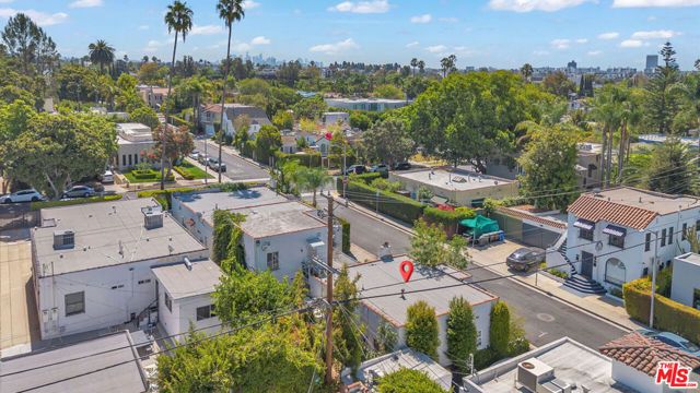 8261 Romaine Street, West Hollywood, CA 90046