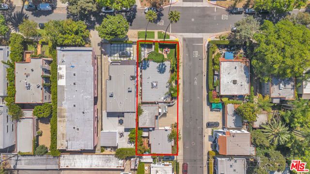 8261 Romaine Street, West Hollywood, CA 90046