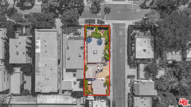 8261 Romaine Street, West Hollywood, CA 90046