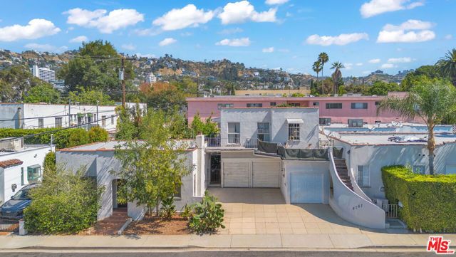 8261 Romaine Street, West Hollywood, CA 90046
