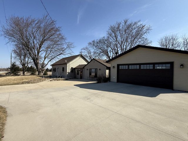 N2453 Bates ROAD, Adell, WI 53001