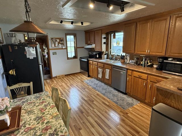 N2453 Bates ROAD, Adell, WI 53001