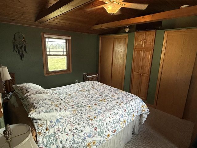 N2453 Bates ROAD, Adell, WI 53001
