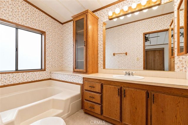 661 Roadrunner, Perris, CA 92570