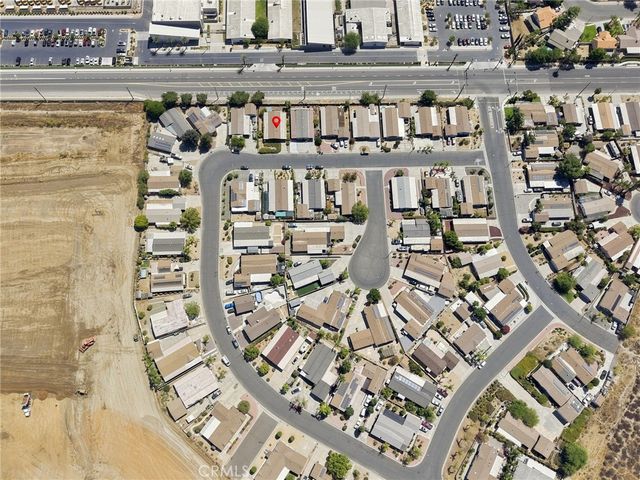 661 Roadrunner, Perris, CA 92570
