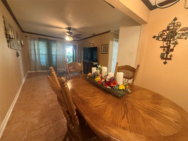 4113 Barksdale Court, Dallas, TX 75211