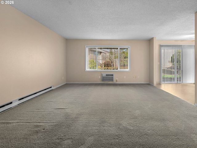 1181 Ne GRANT St, Hillsboro, OR 97124